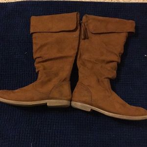 **MUST BUNDLE! PLEASE READ DIRECTIONS! Calf boots.